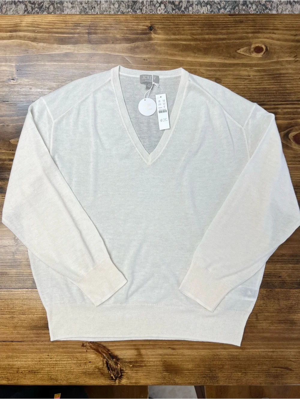 J. Crew Oversized featherweight cashmere V-neck sweater Snow White Size Medium